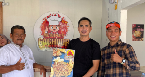 Kisah Sukses Ibu Shinta Mie Hotplate Gachoor yang Mengguncang Lahat